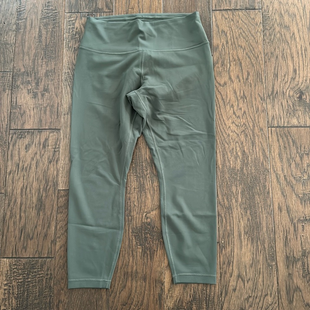 Lululemon green leggings size 14